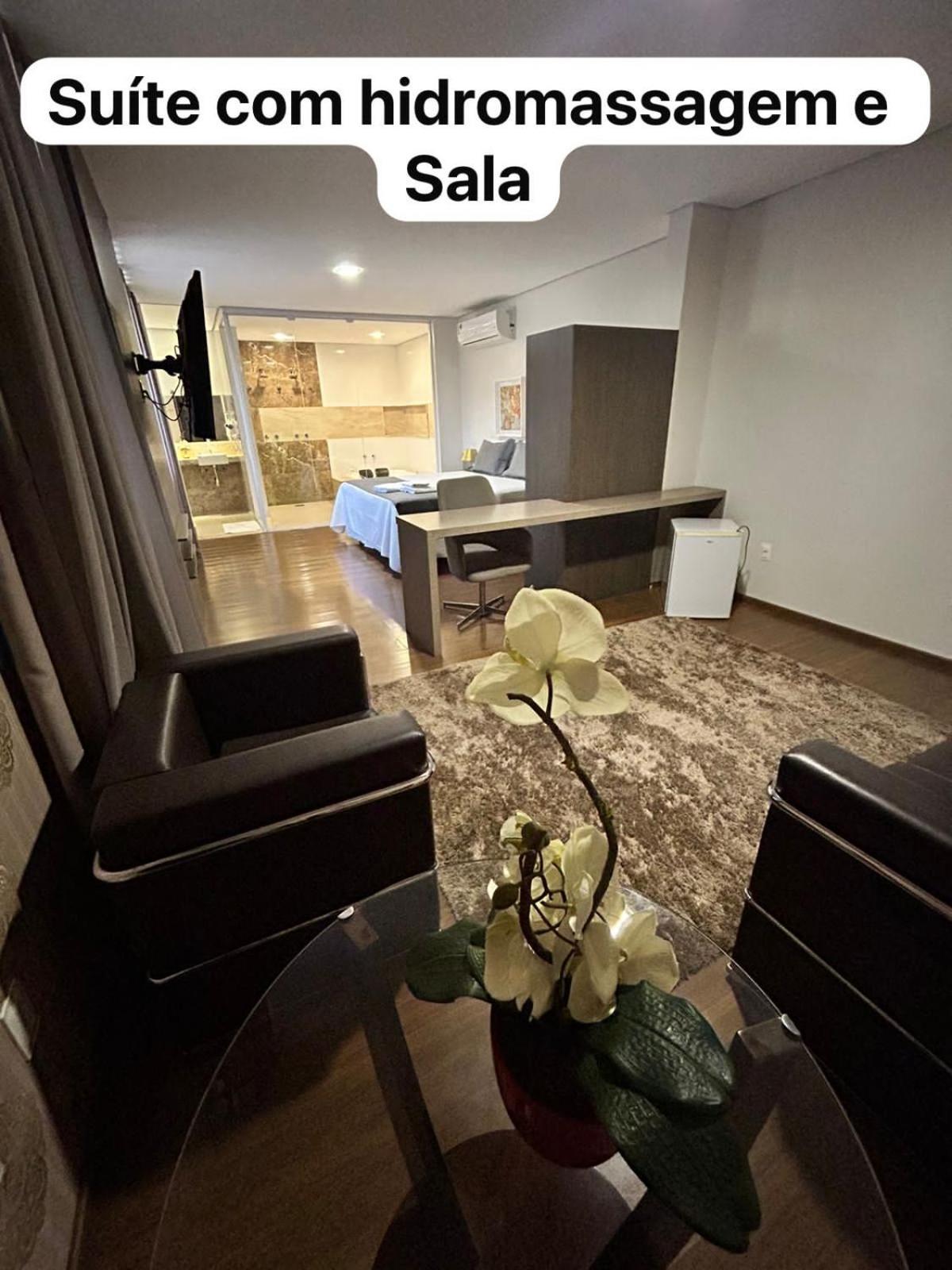 Grand Cafe Hotel Manhuacu Zewnętrze zdjęcie