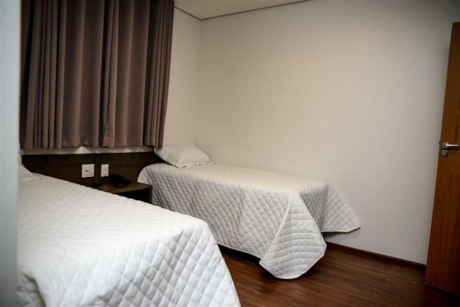 Grand Cafe Hotel Manhuacu Zewnętrze zdjęcie
