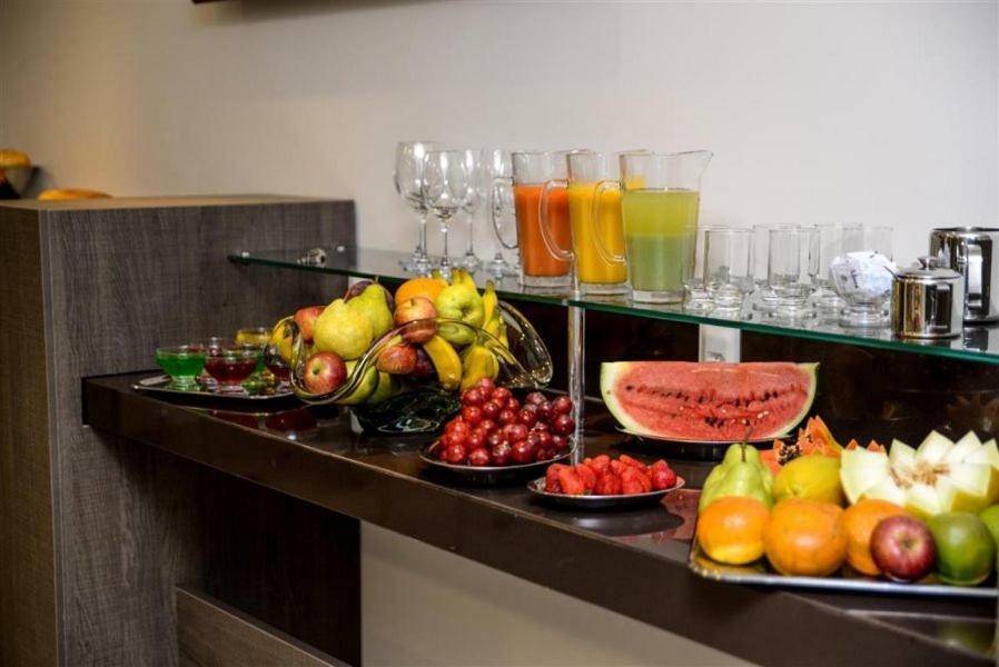 Grand Cafe Hotel Manhuacu Zewnętrze zdjęcie