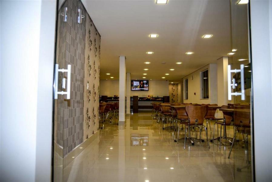Grand Cafe Hotel Manhuacu Zewnętrze zdjęcie
